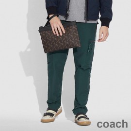Coach ヒッチ ポーチ コーティングキャンバス 馬車プリント ブラック