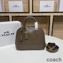 Torba Coach Revel 24 ze skóry Glovetanned w kolorze taupe