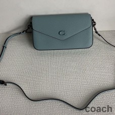 Sac à bandoulière Coach Wyn en cuir à grain croisé gris